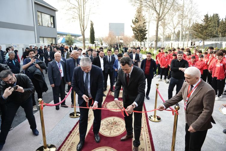 Tovuz şəhər stadionunda inşa olunan əsas korpusun açılışı olub